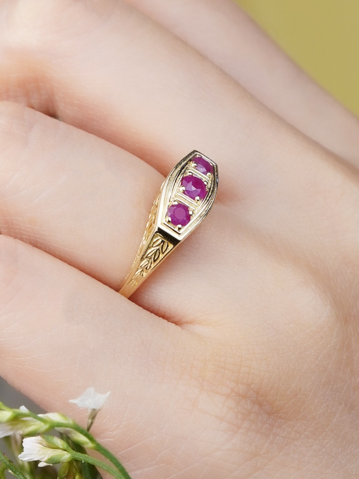 14K Yellow Gold Solid Natural Ruby Vintage Style Three Stone Filigree Ring