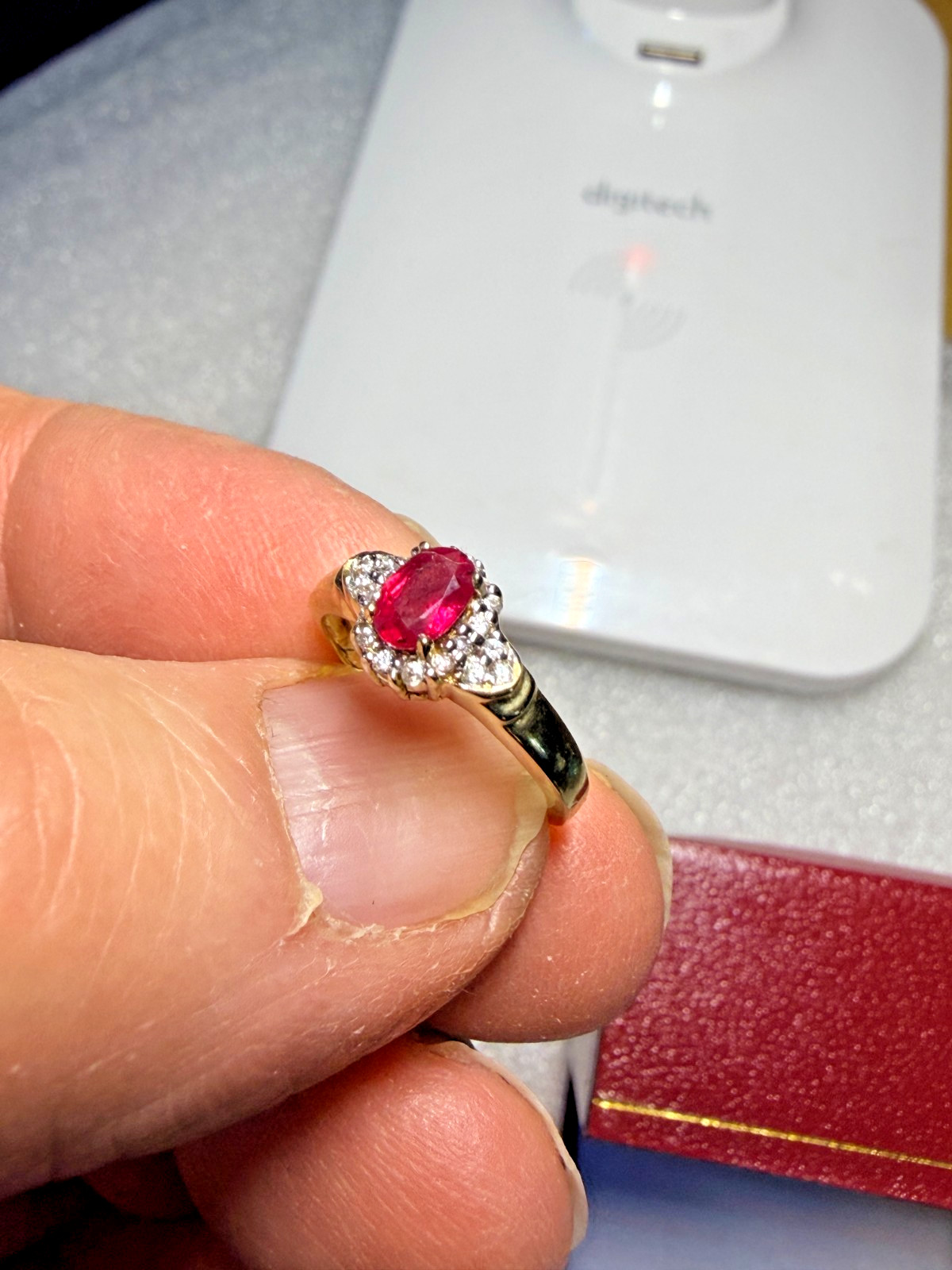 Stunning 9ct Yellow Gold & Ruby Ring – CZ’s – English – London