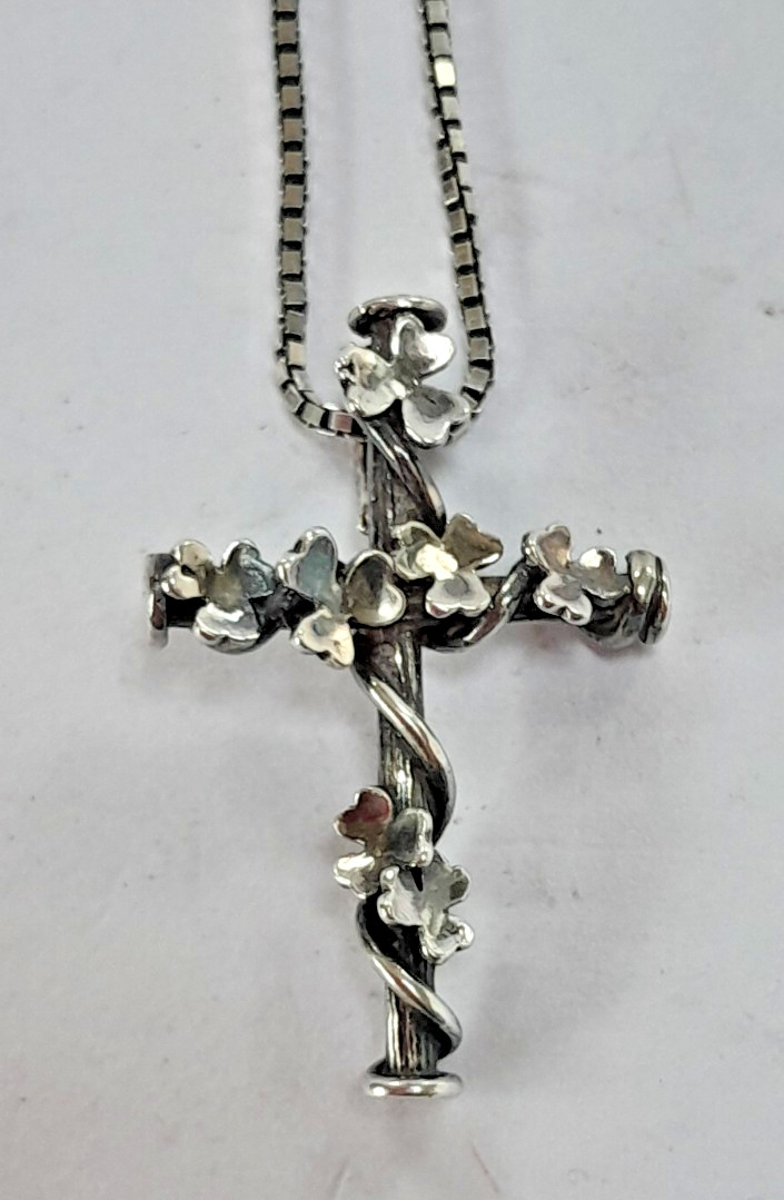 IRISH MARTINA HAMILTON 925 SILVER SHAMROCK ENTWINED 3 cm CROSS PENDANT & CHAIN
