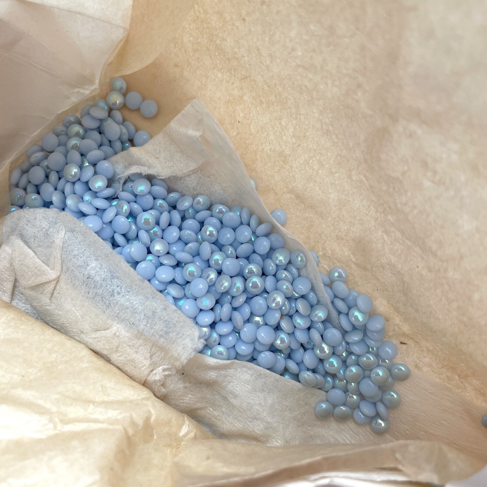 48 Vintage AB Baby Blue Cabochons 4mm Glass West German SS17 Stones C6-52