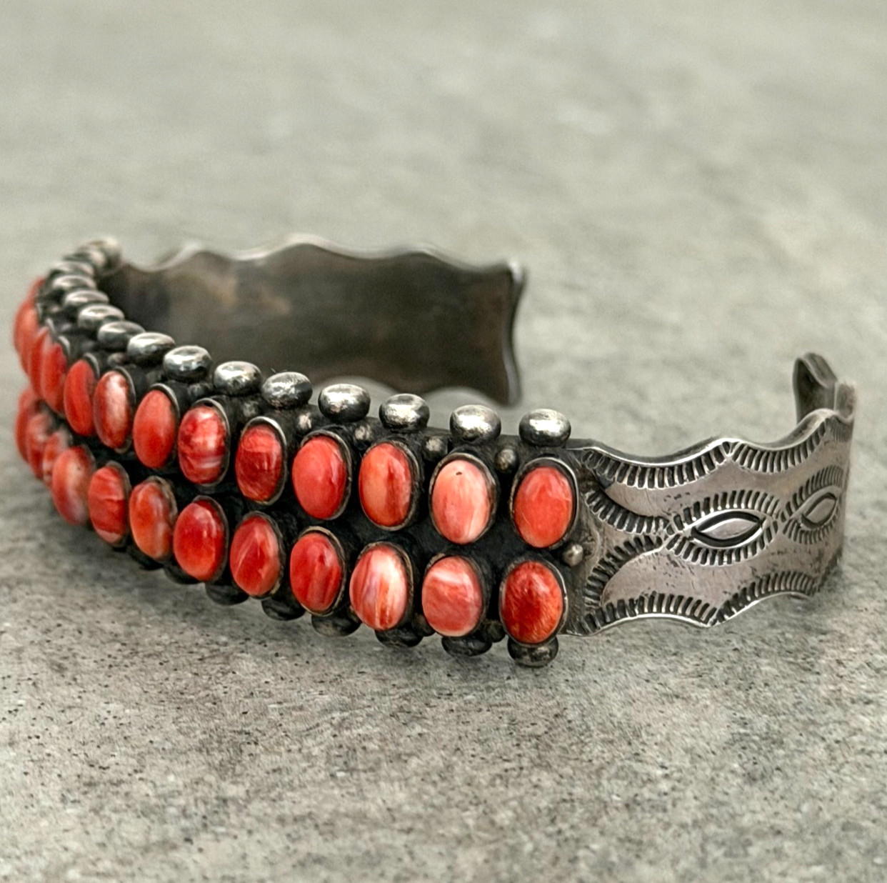 Native American Navajo Orange Red Spiny Oyster Sterling Bracelet 50g 7.25 in