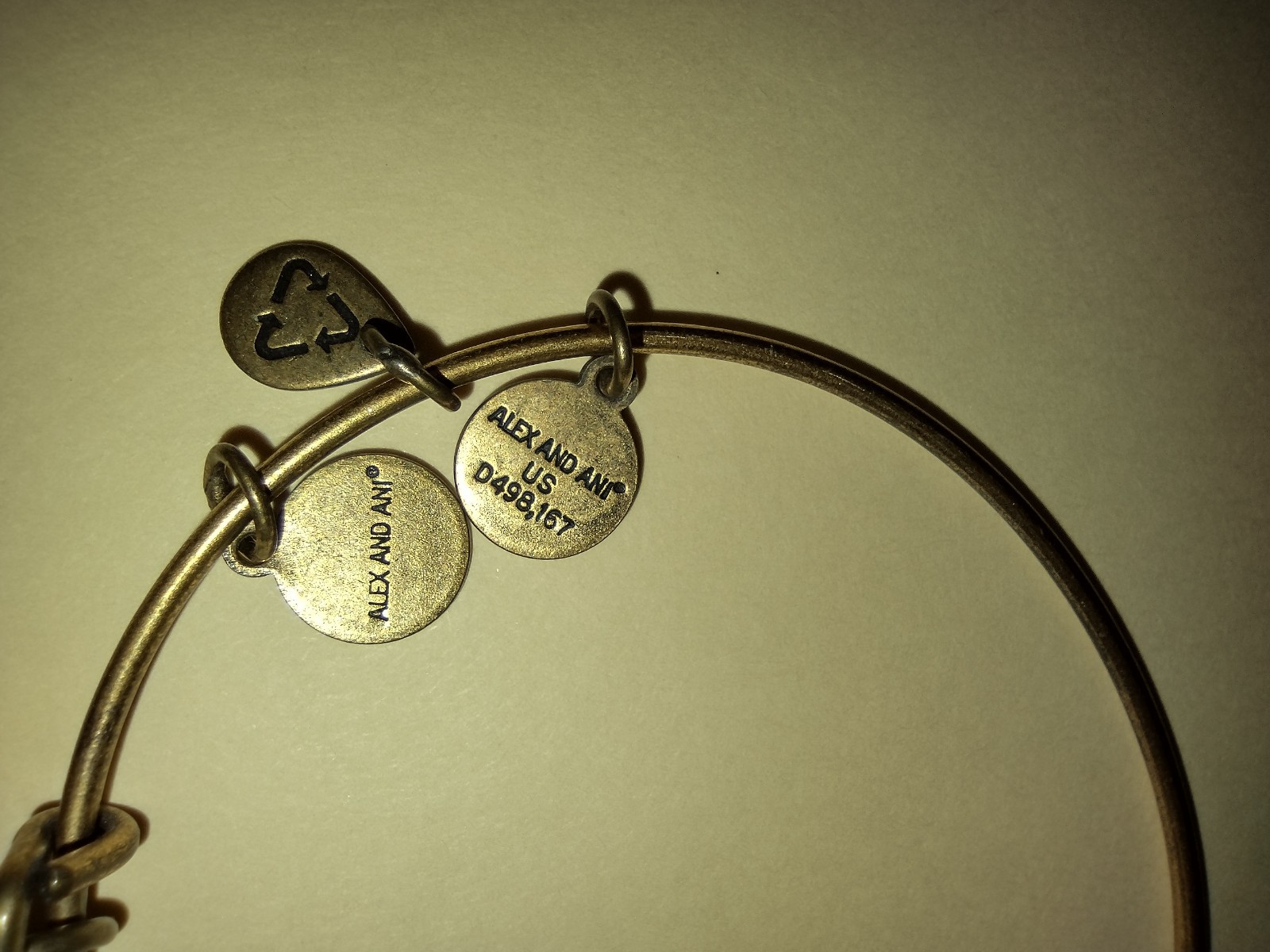 alex and ani energy bracelets Initials C, K, M, M, S-Lot of 5, color varies