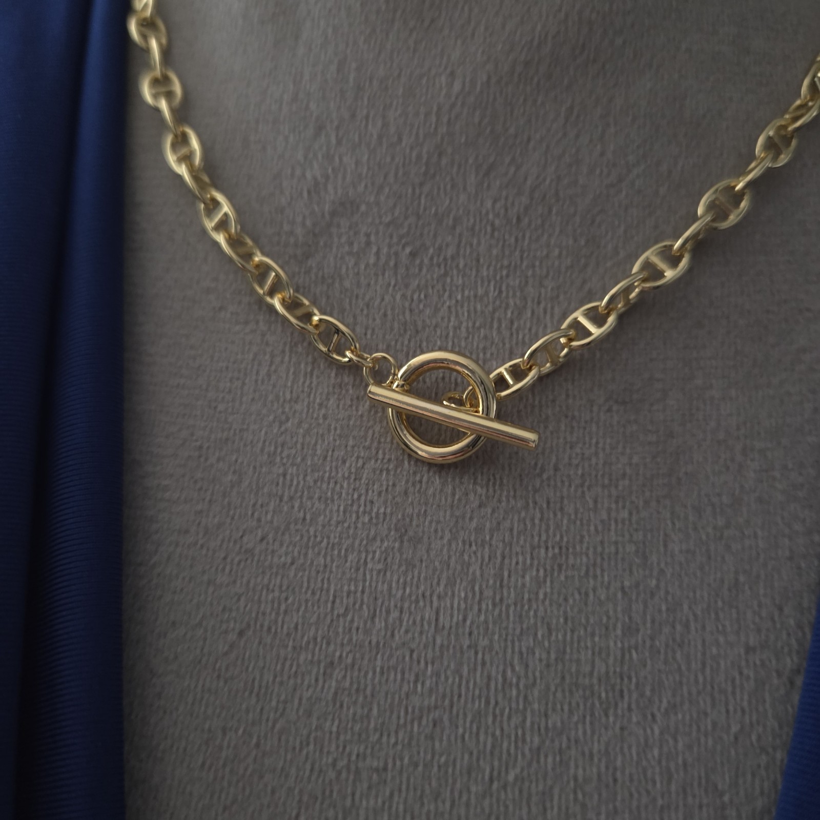 Sahira Necklace With Gold Tone Cable Chain Toggle Clasp