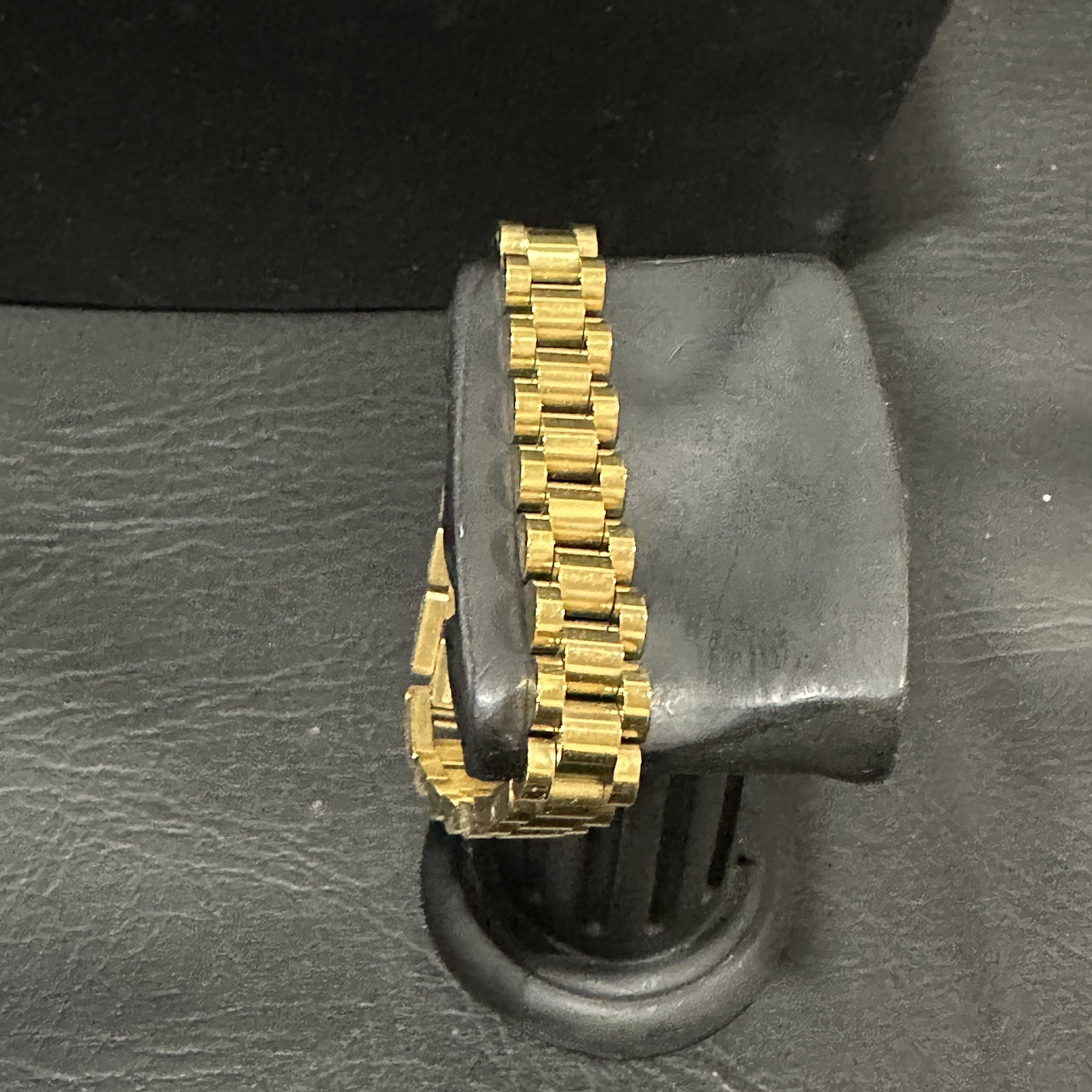Stainless Steel Gold Tone Watch Style Link Bracelet Stackable Sz 6.75