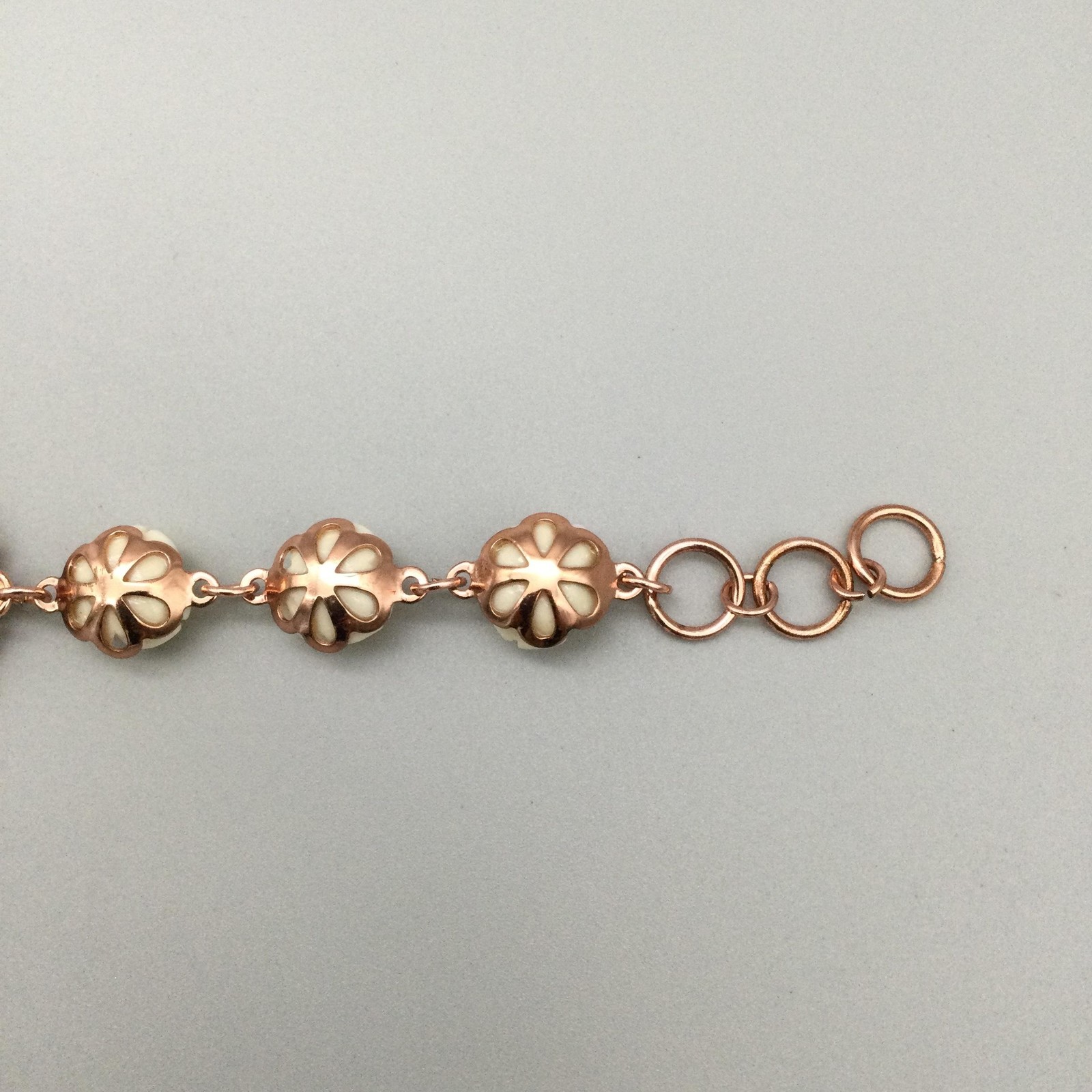 Strada Women Watch 29mm Rose Gold Dial Cream Rose Flower Bracelet New Battery 8″