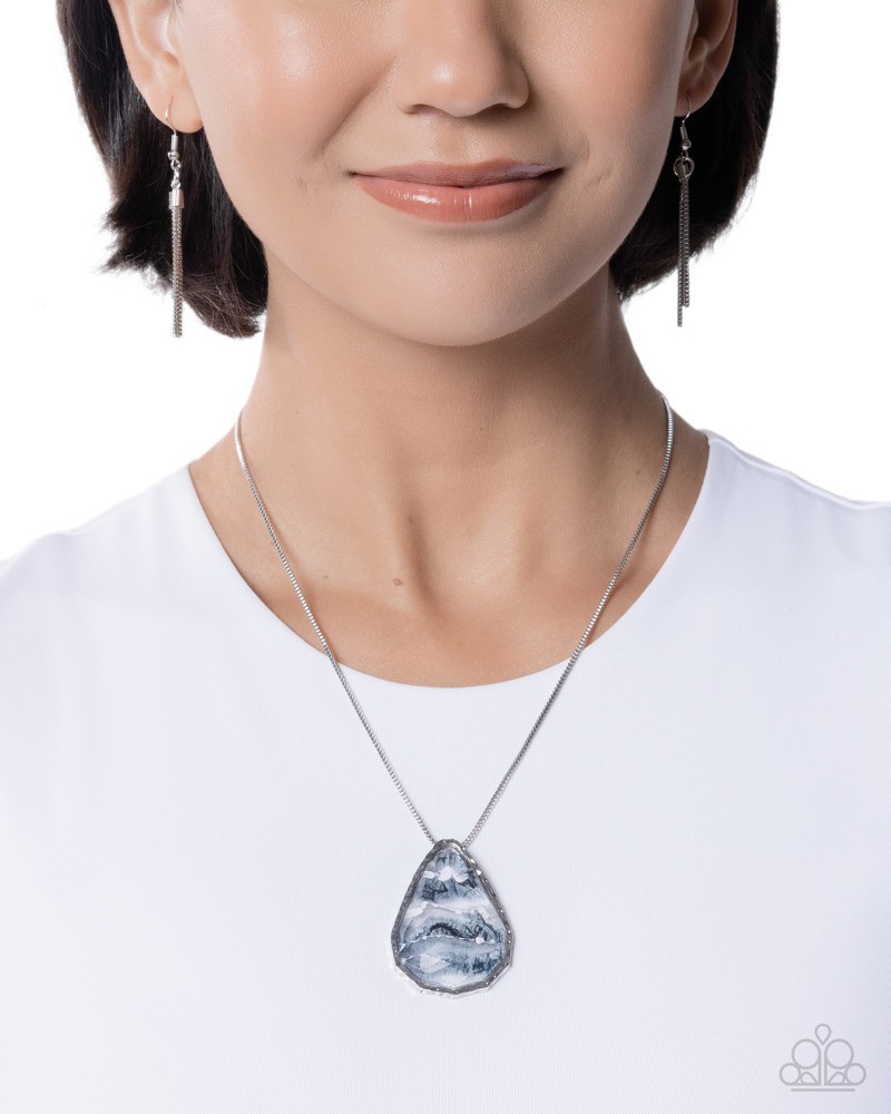 Paparazzi Adorably Artistic – Black – Black, Gray & White Swirled Paint – Neckla