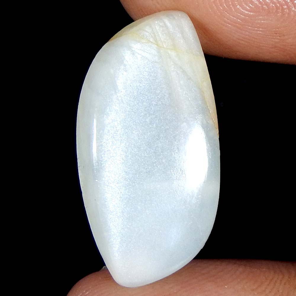 13.65Cts100%Natural Quality Silky Monnstone Fancy Cabochon Loose Gemstone