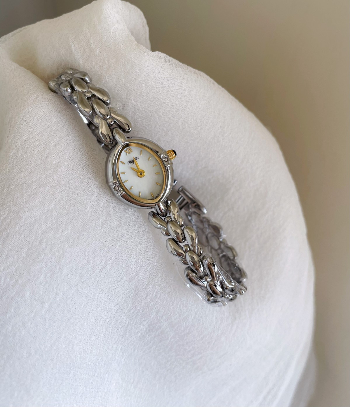 Silver French Vintage Style Unique Dainty Women’s Wrist Watch Trendy Cute Gift