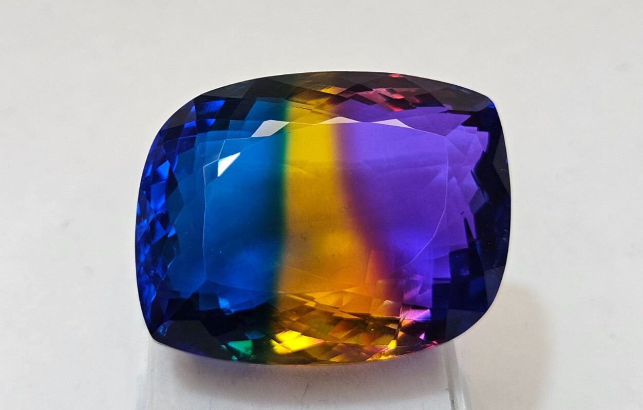 Bi-Colour Ametrine Natural Fancy Cut 90+ Ct Certified Loose Gemstone