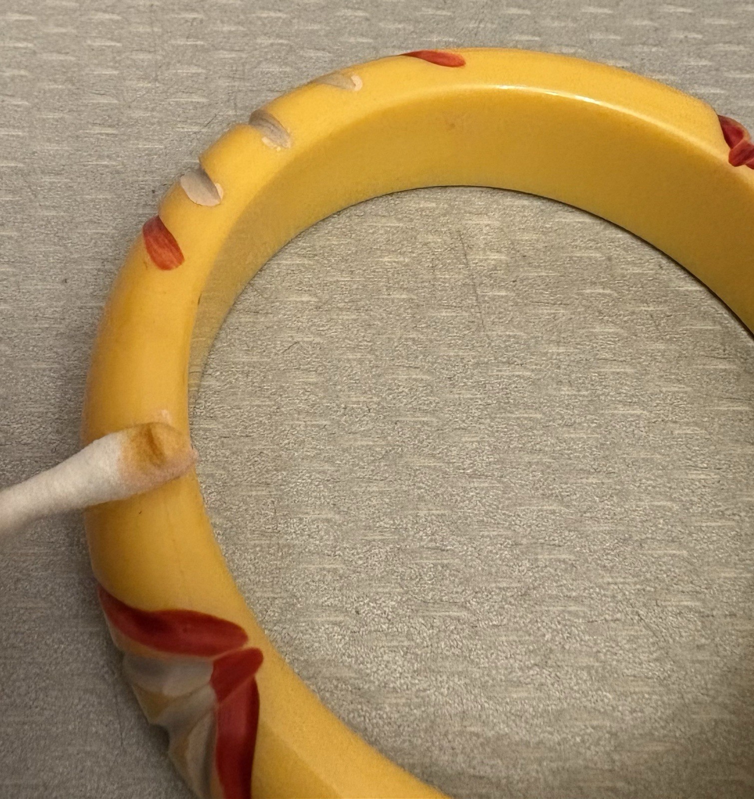 Vintage Egg Yolk Yellow Bakelite Bangle Art Deco Carved Painted Chunky TESTED