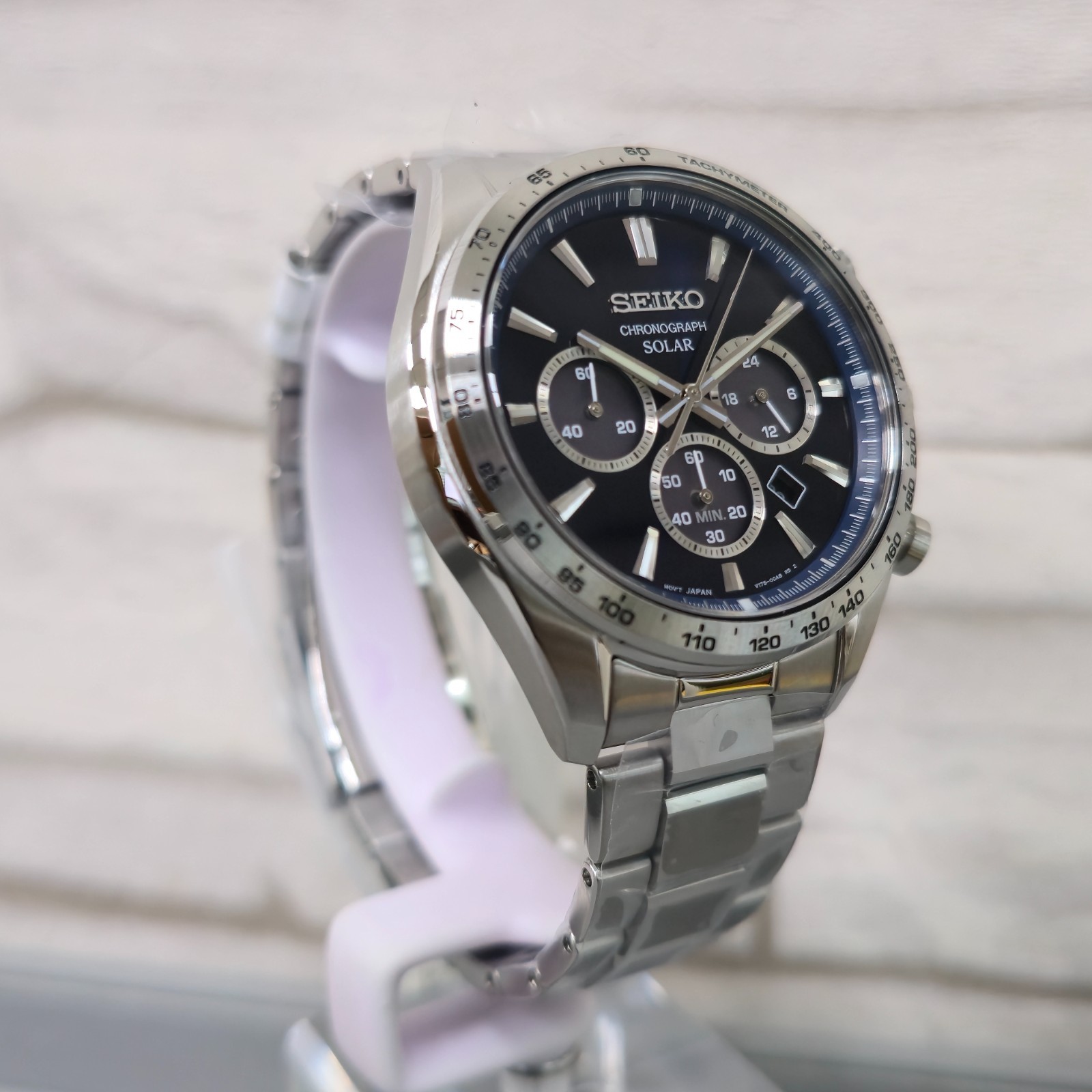 Seiko Selection SBPY183 Solar Chronograph “Panda” Dial 42.2 mm New Men’s Watch