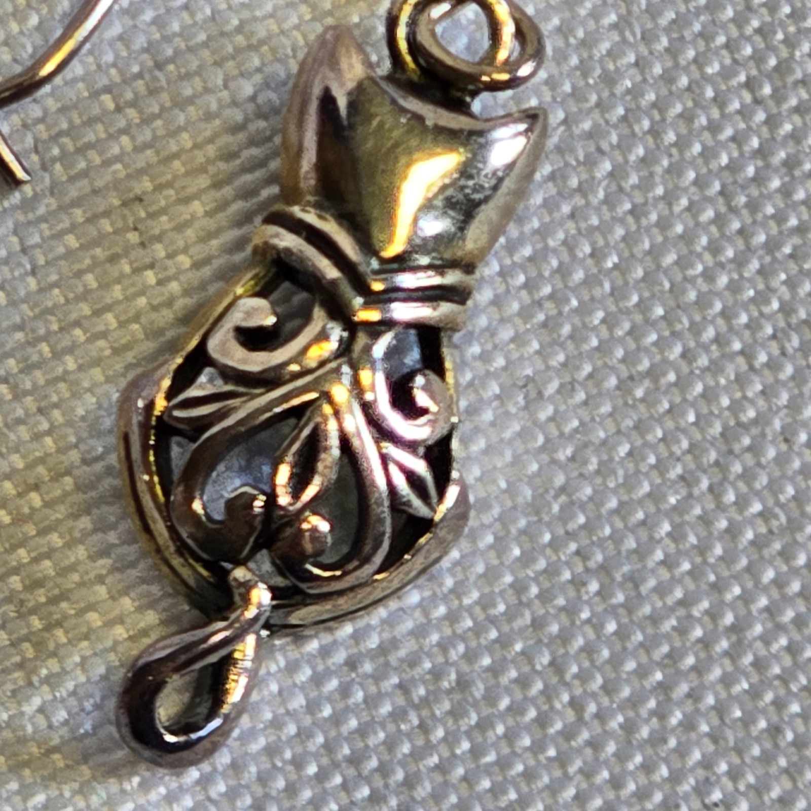 Sterling Silver Earrings 3.94g Fine Jewelry Figural Cat Dangle Hook