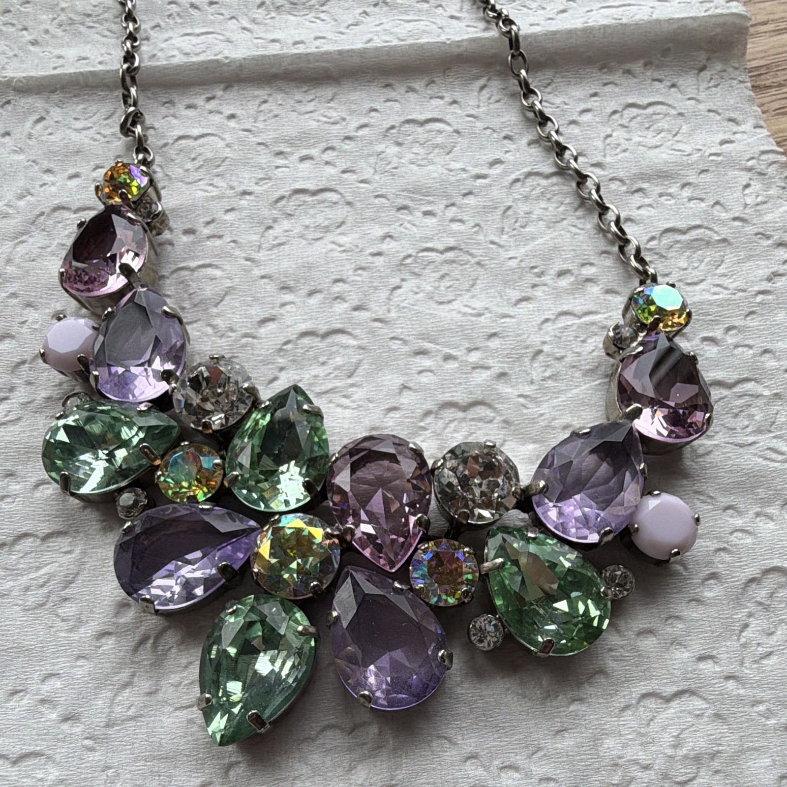 Sorrelli Dare To Pear Cupcake Antique Silver Necklace NWT 💜💚