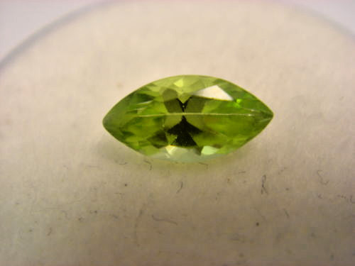 Peridot Marquise Cut Gemstone 7.5 mm x 3.5 mm 0.55 Carat Natural Gem