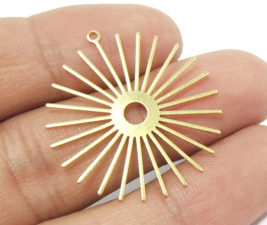 Sun Pendant Elegant Design Minimalist Brass Gift For Unisex Daily Wear Pendant