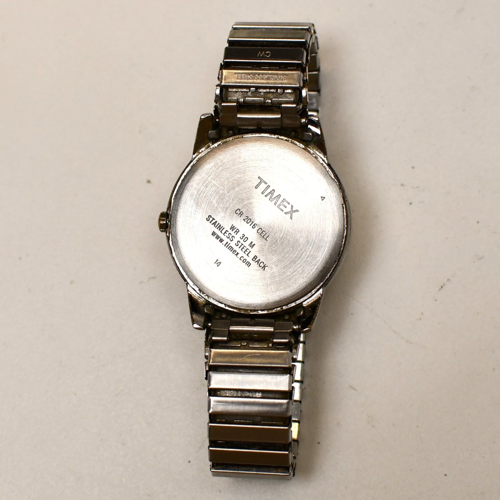 Timex Easy Reader Watch Men Indiglo 35mm Silver Gold Tone Date New Battery