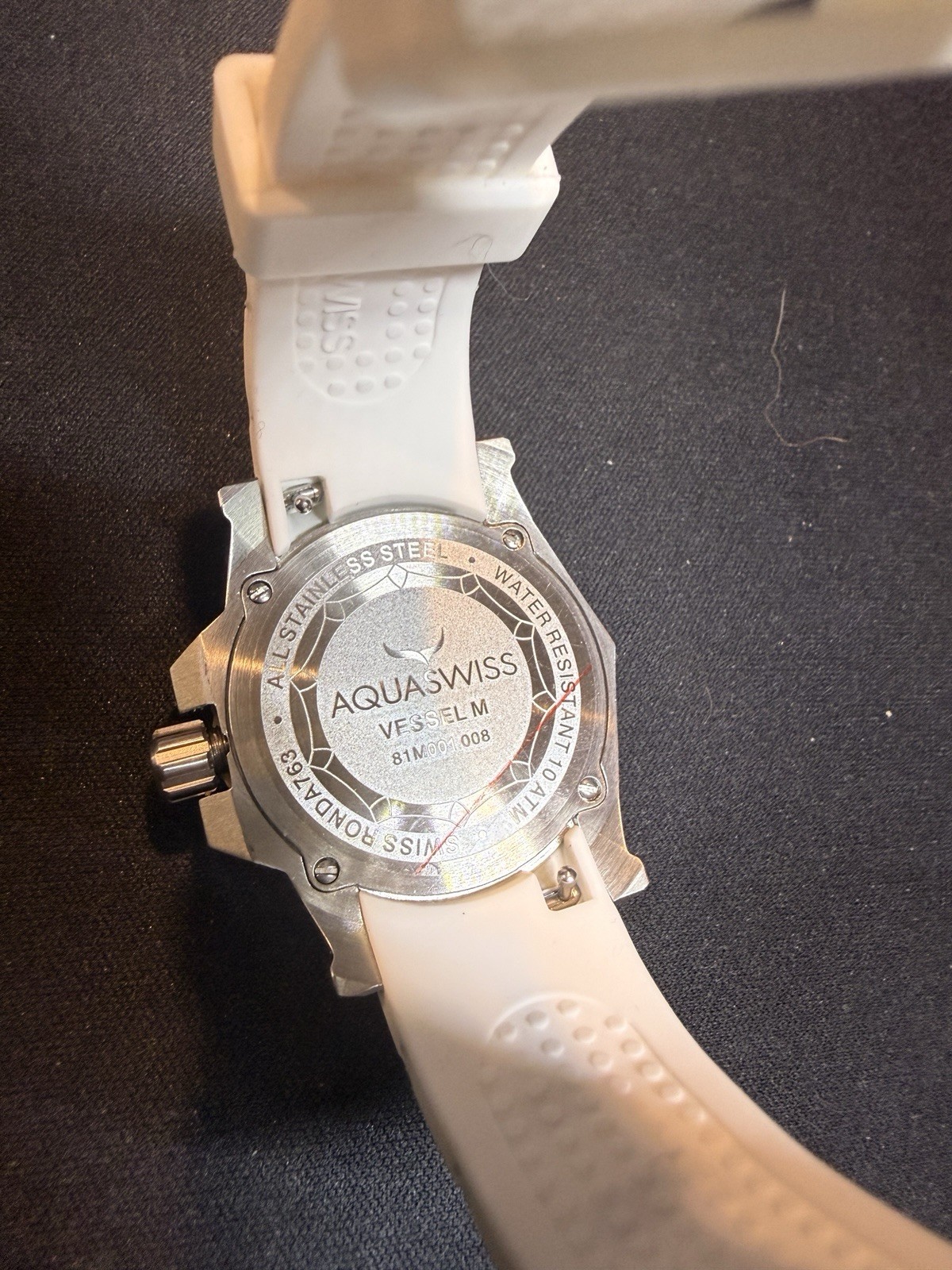 White And Gold Stainless AQUASWISS Vessel M 81M008 Women’s Watch