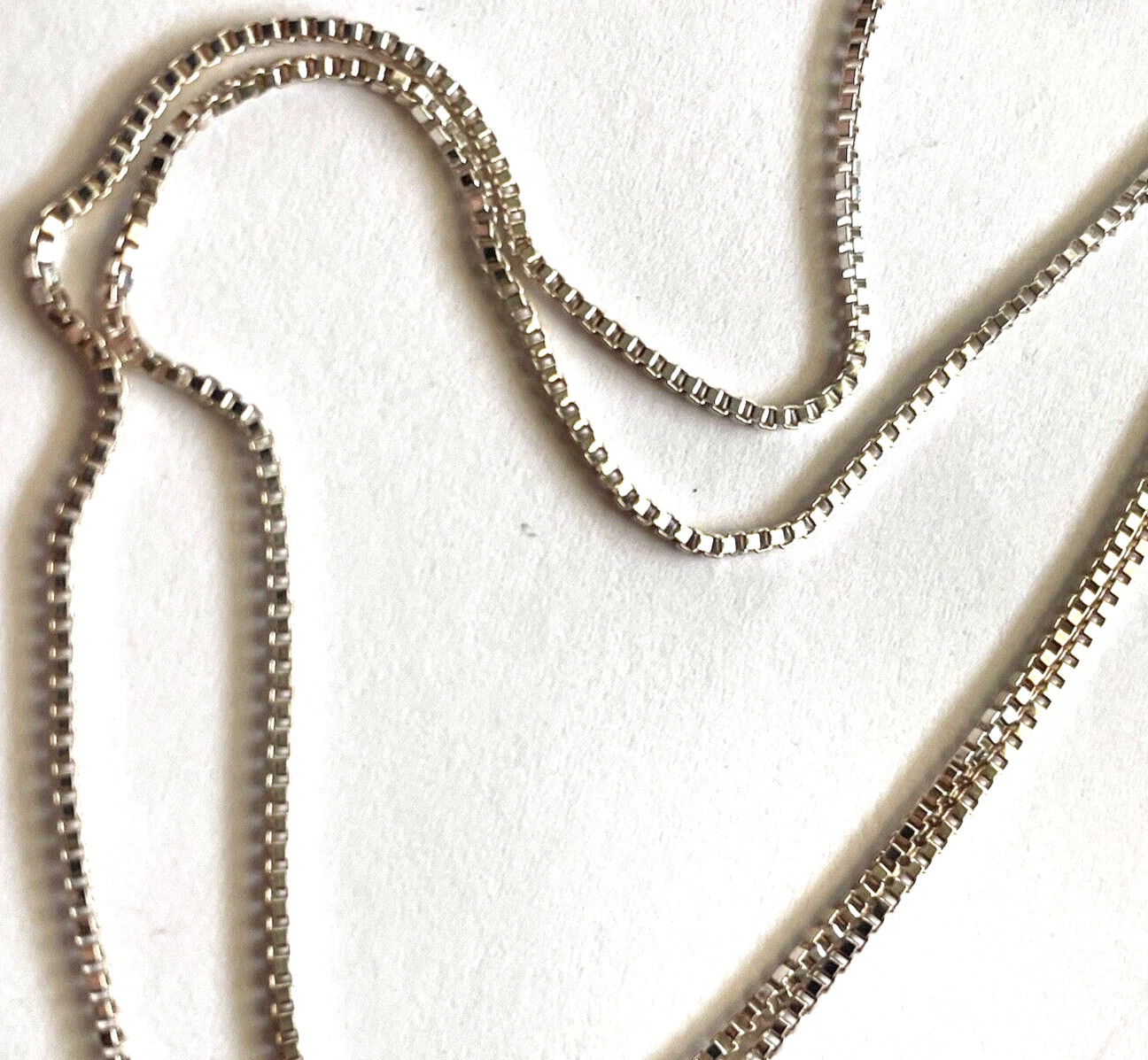 Vintage STERLING SILVER Necklace Chain MARKED ITALY Makers Mark 19″ 925 3.9gr
