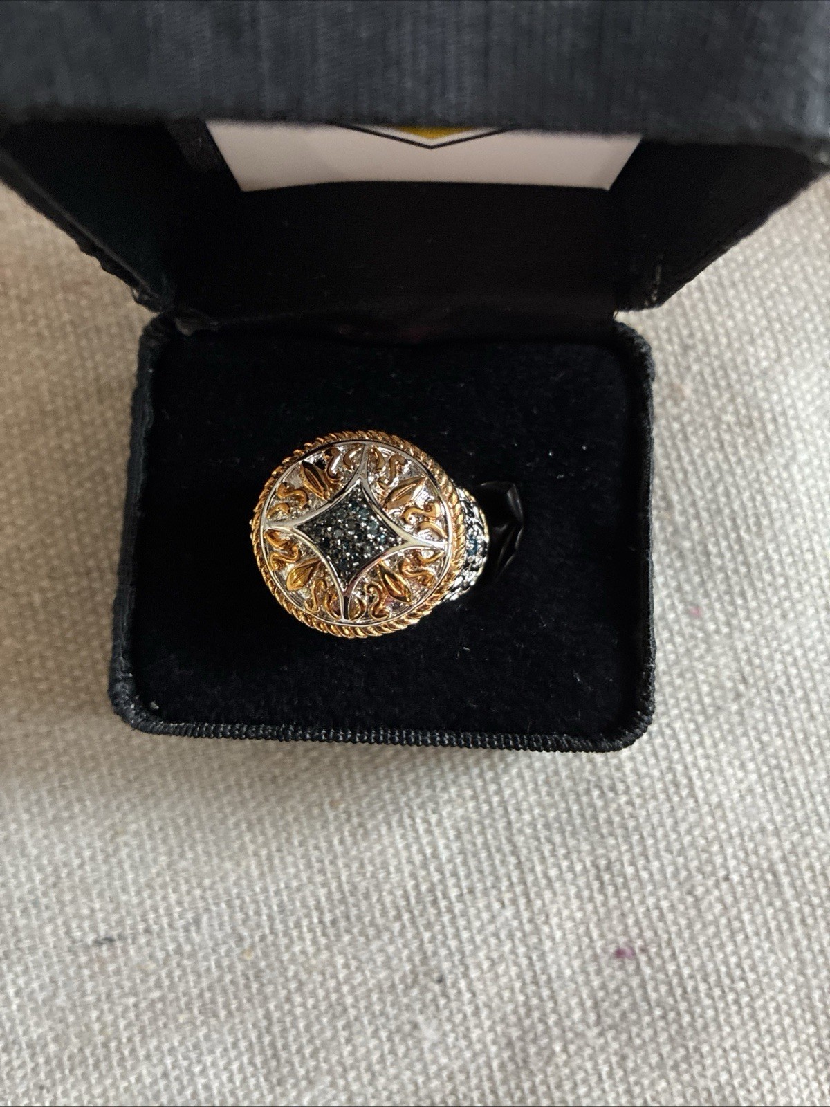Victoria Wieck Beverly Hills Silver Banded Ring With Blue Stone Centerpiece Ring