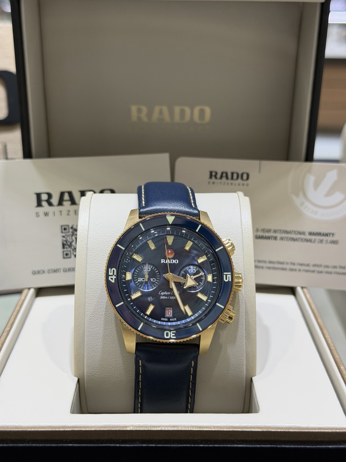 New Rado Men’s Captain Cook Automatic Watch – Stylish Blue Timepiece R32146208