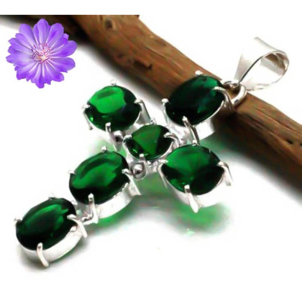 Chrome Diopside Gemstone 925 Sterling Silver Pendant Handmade Fine Jewelry Gift