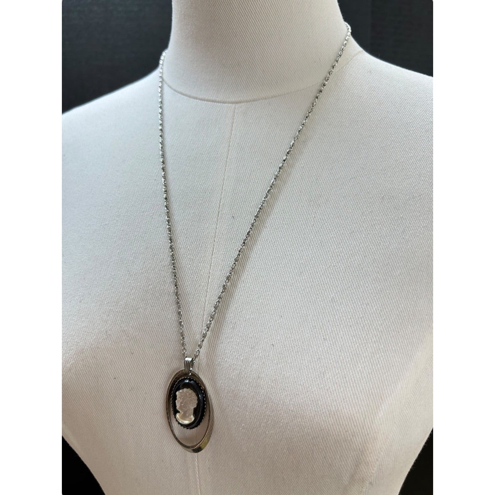 Silvertone Overhead Necklace 24 Inch Cameo Pendant 1.75″