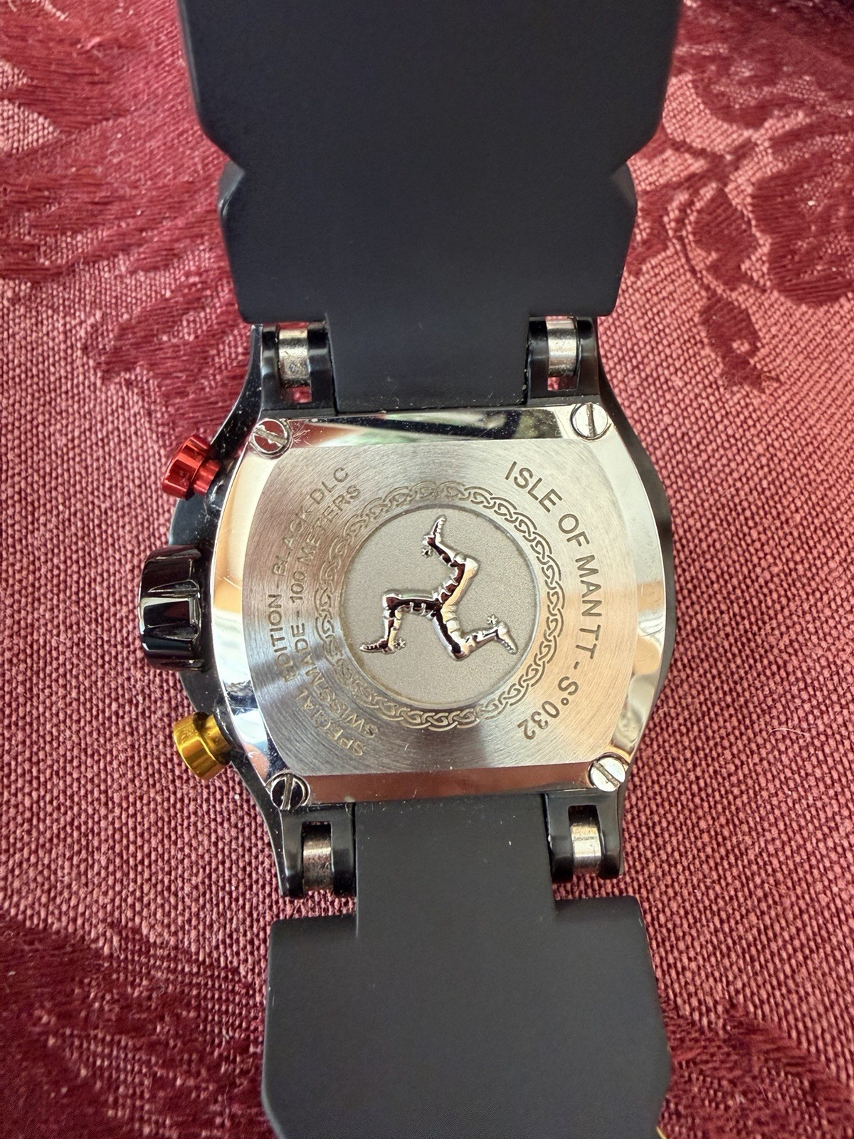 WRYST Isle of Man TT Quartz Chronograph Date 100m Black/Yellow w/ Box Manual