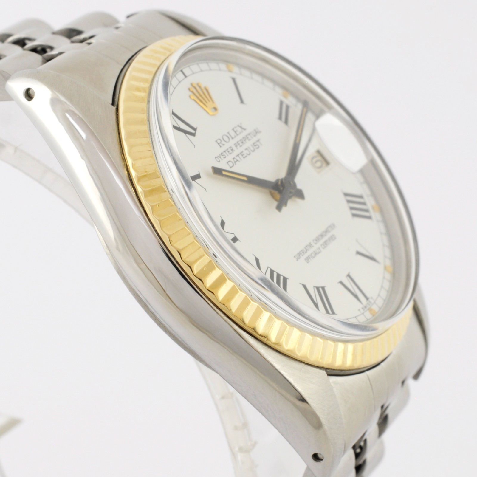 NO TARIFFS ROLEX 16013 OYSTER PERPETUAL DATEJUST LARGE AUTOMATIC COSC BOX PAPERS