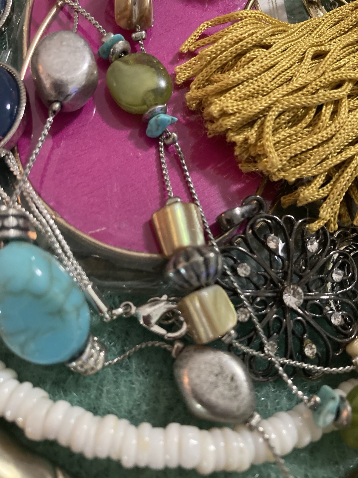 Misc Unbranded Costume Jewelry Lot Bling Faux Stone Enamel Wear Or 4 CRAFT A23C