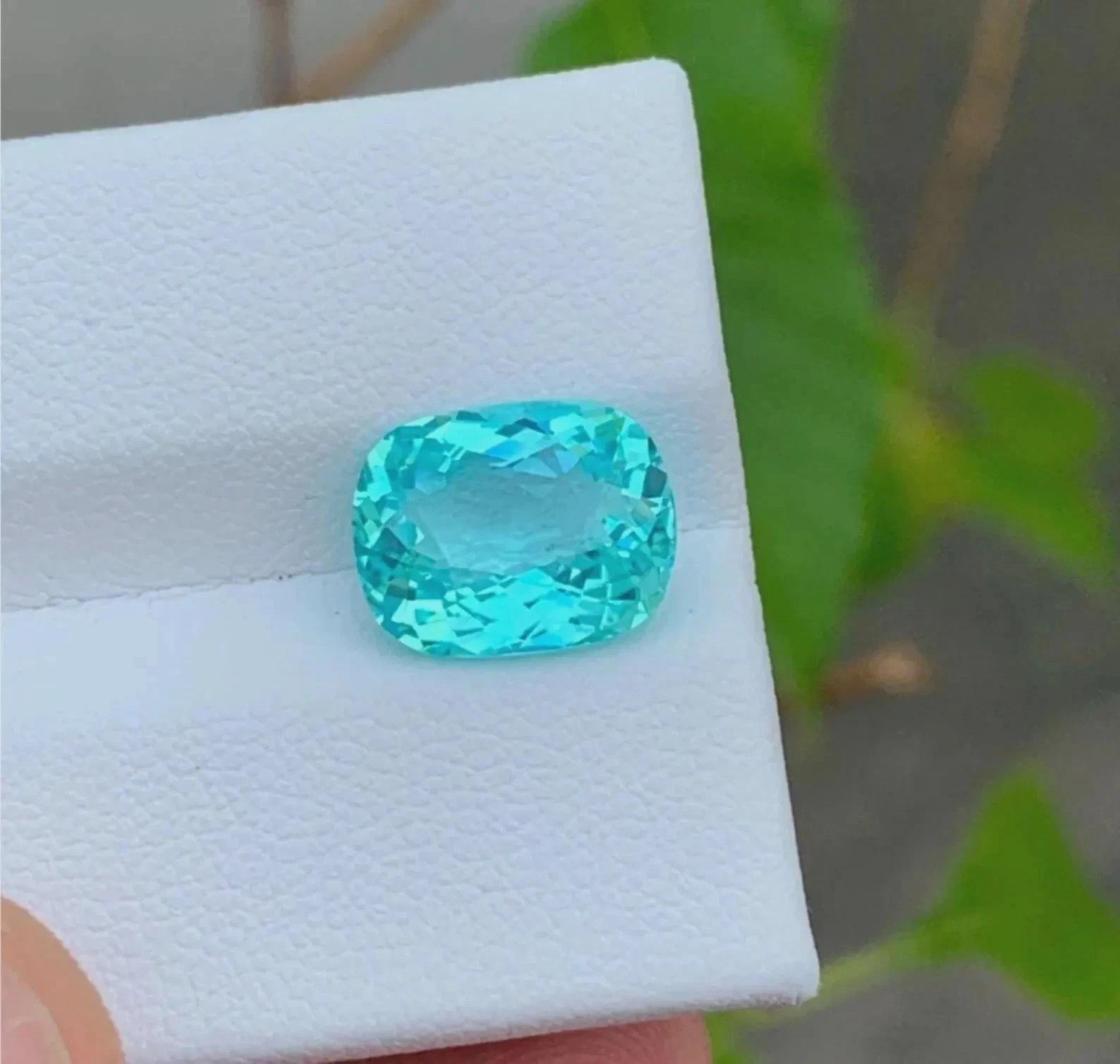 10.35 Ct+ Natural Paraiba Tourmaline Neon Blue Cushion Cut Loose Gemstone