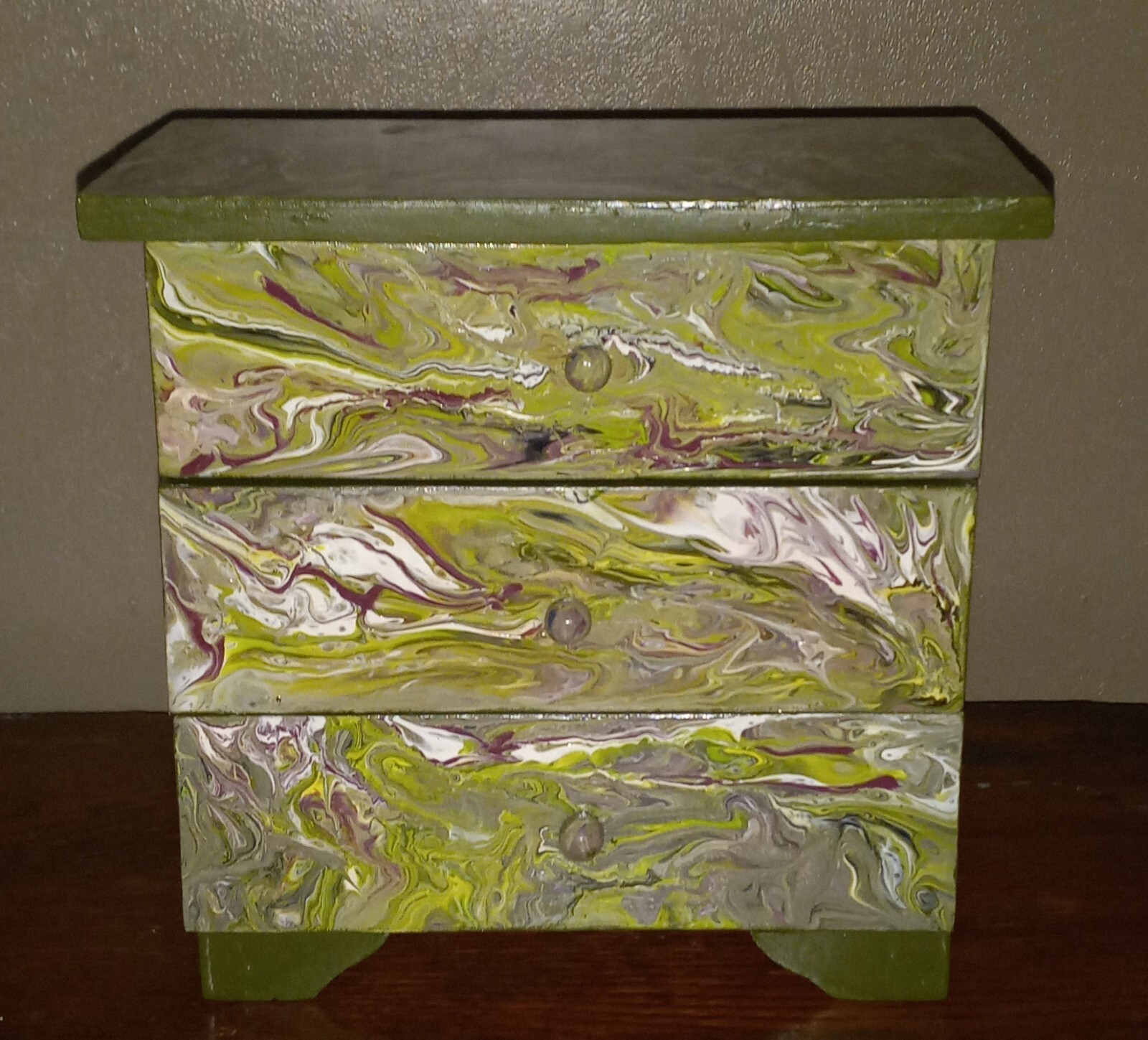 Wooden Hand Crafted Hand Painted Table Top 3 Drawer Jewelry Or Trinket Box 7″x4″