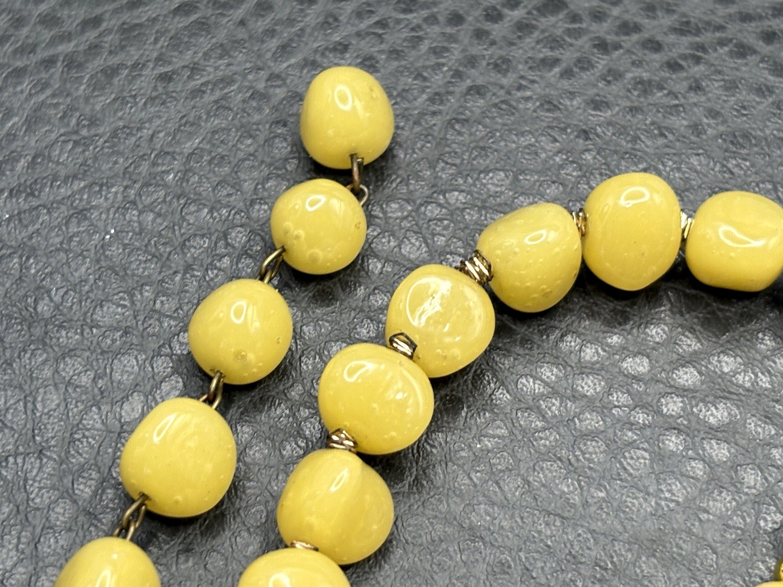Vintage Made In Italy Yellow Art Glass Bead Necklace & Clip Ons Earring Set