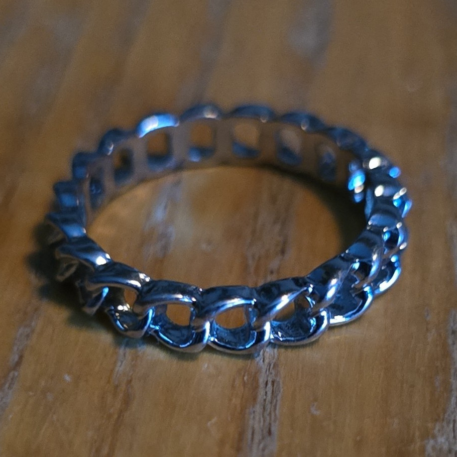 Silver Tone Openwork Chain Link Metal Band Ring Size 9.25 No Stone