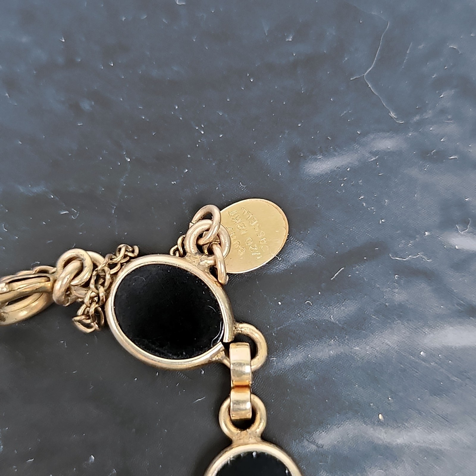 Burt Cassell Vintage 1/20 12K GF Bracelet Black Oval Stone Link