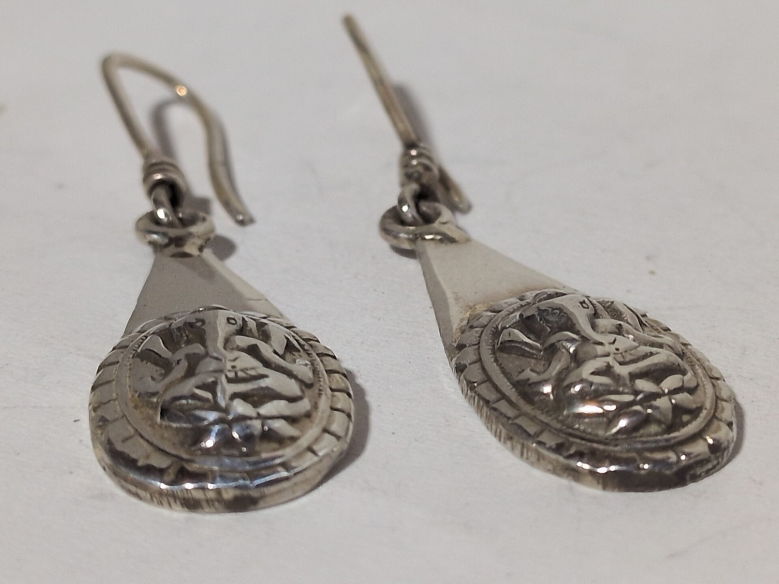 VINTAGE STERLING SILVER 1 INCH GANESH HINDU GODDESS DANGLE EARRINGS 6.7 GRAM 925