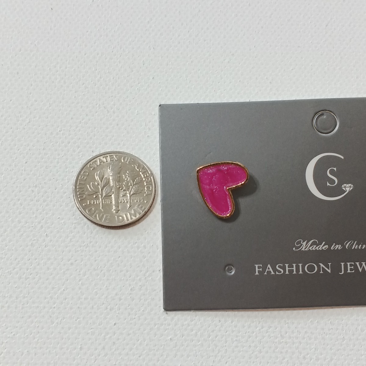 NWOT Heart Glitter Stud Earrings Pink Brass Plated Shaped Fashion Jewelry