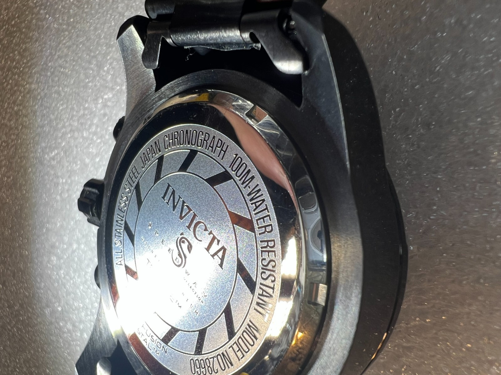 Invicta Speedway Men’s Watch Model 28606 Japan Chronograph 100M Water Resistant
