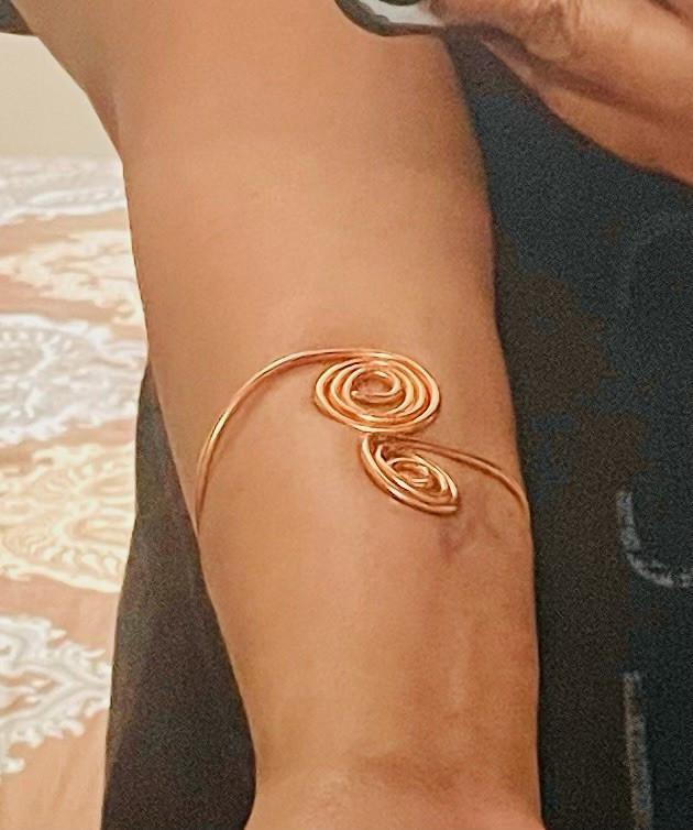 Copper Wire Swirl Design Cuff Bracelet, Open Adjustable Sizable No Stone