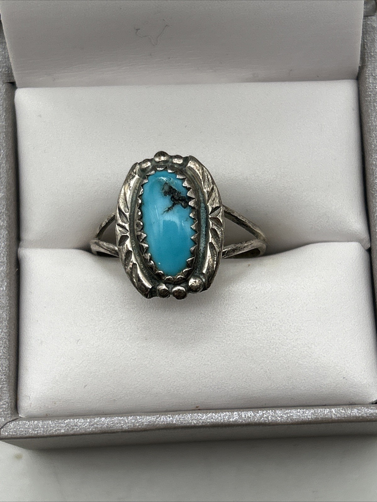 Vintage Sterling Silver Turquoise Ring Size 7 – 2.4 Grams Signed