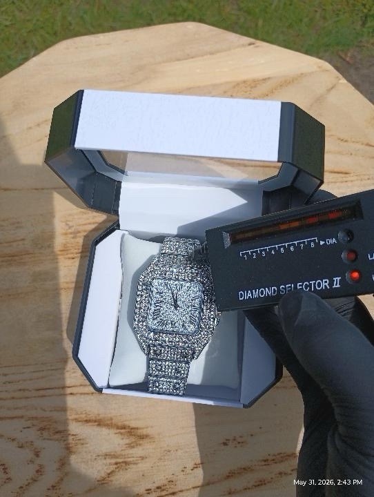 BRAND NEW 2025 Mens ICED OUT MOISSANITE/DIAMOND SIMULATED luxury Watch
