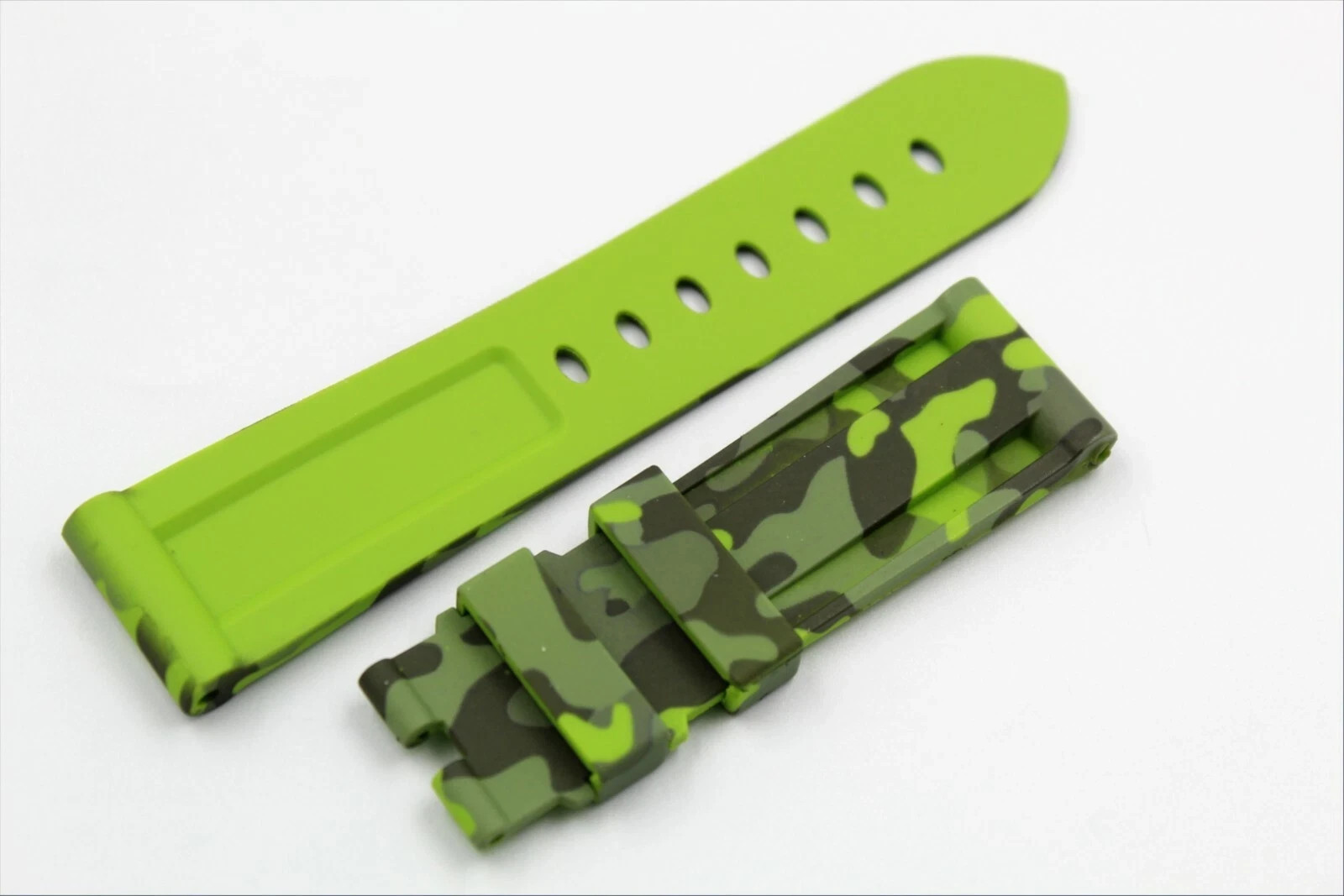Silicone TPU Camouflage Green Watch Strap SOP10 Hypoallergenic Various Sizes