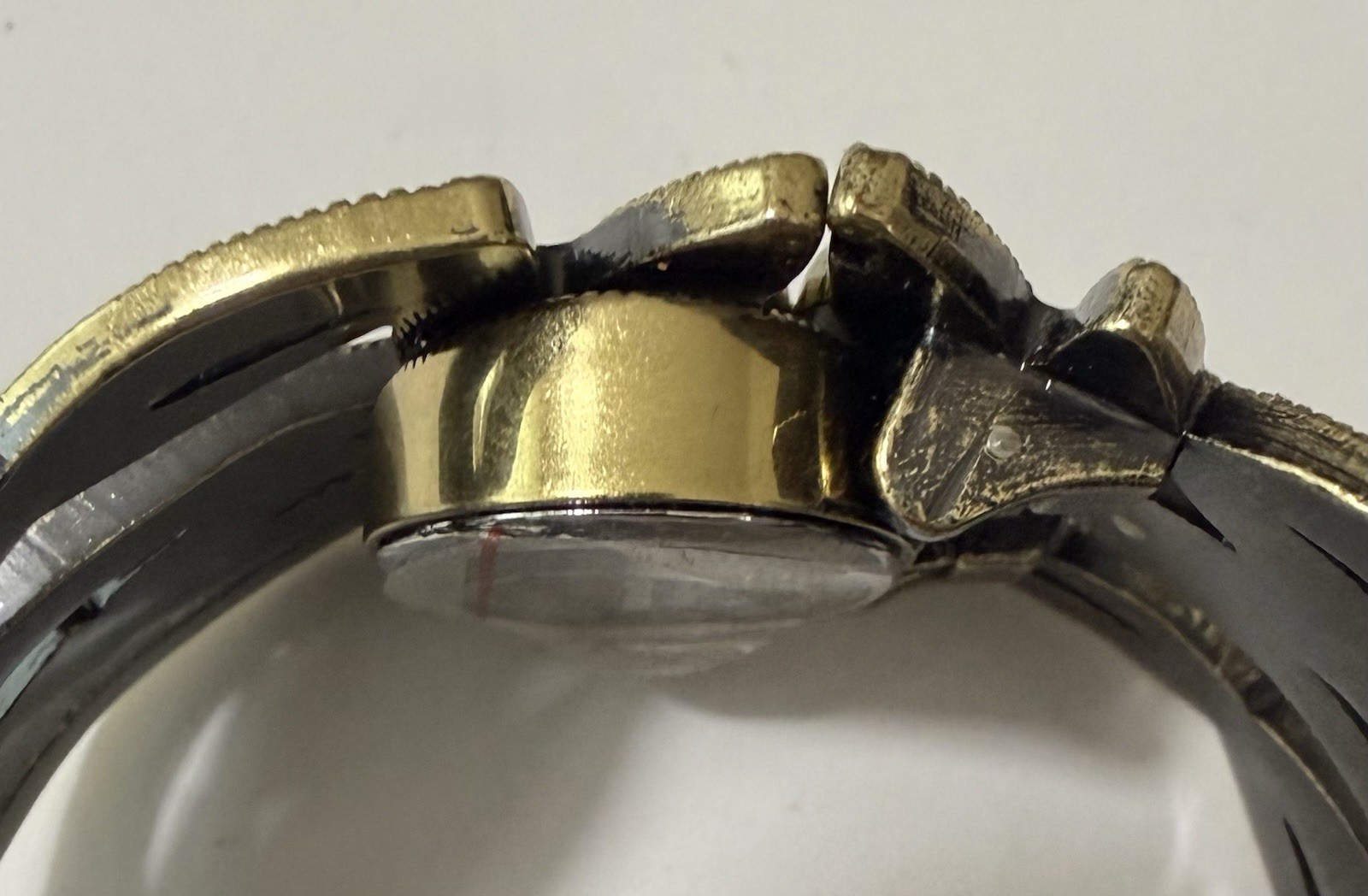 Heidi Daus Dancing Dragonfly Crystal Bangle Bracelet Watch Unused Untested w/Box