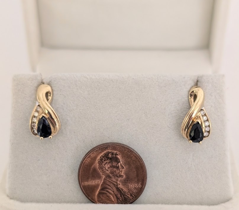 Sapphire & Diamond Earrings 10K 2.7 Grams Retail Price $1199 Make Me An Offer!