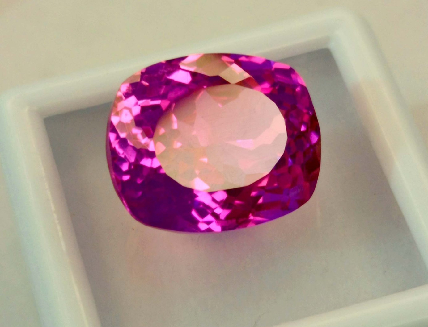 Pink Sapphire Cushion Cut 14-16 Ct Natural Certified Loose Gemstone RK288