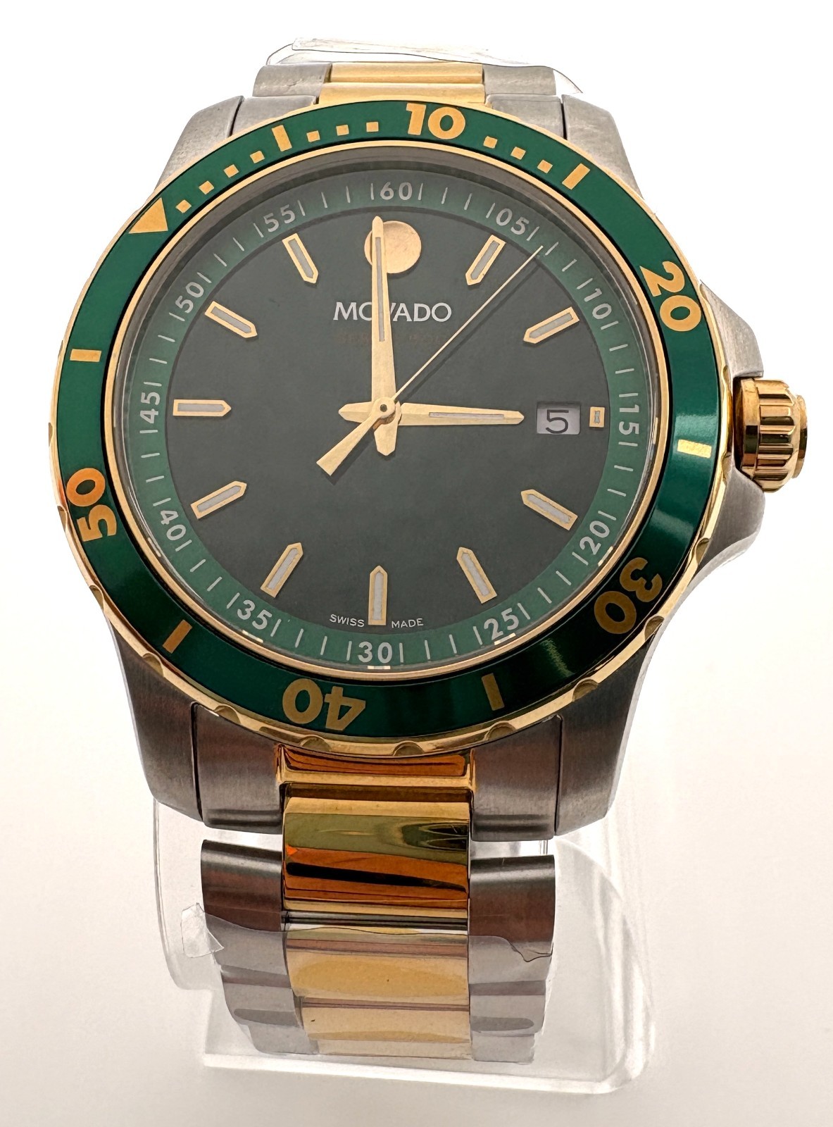 Movado 2600147 Series 800 Green Dial Two Tone Gold Men’s 40mm Quartz Watch
