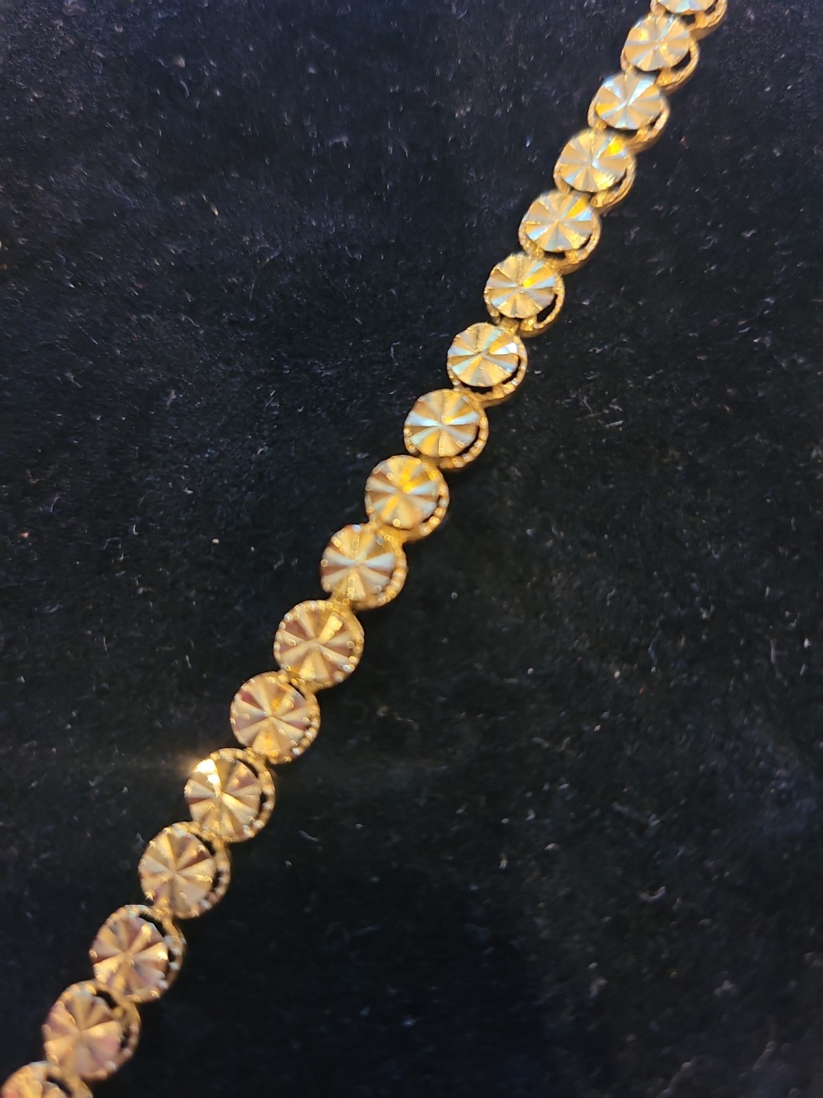 Bracelet 14 kt diamond cut floral coin tennis. 8 in. 7.68 g. Vintage.