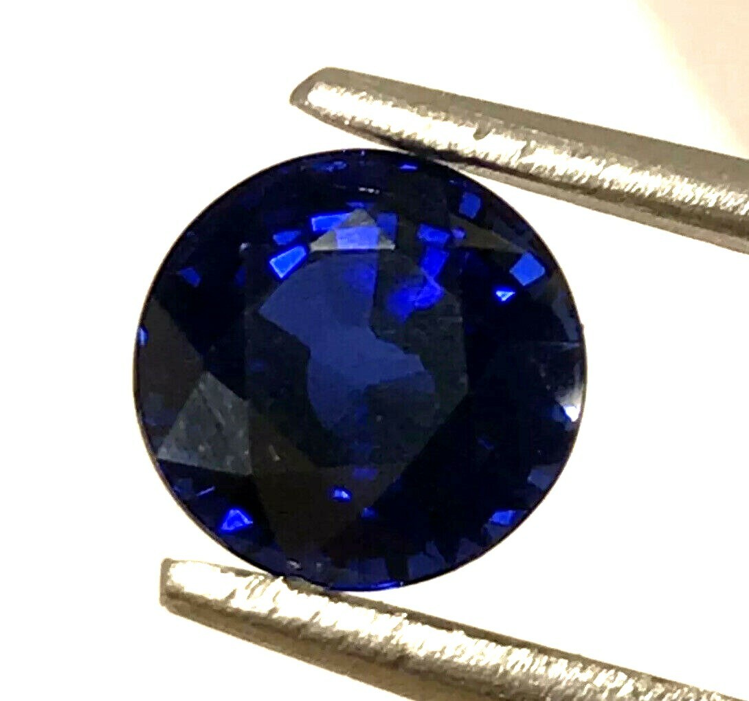 3.80 ct Natural Blue Sapphire , Excellent Round Cut , VS Clarity,9 mohs