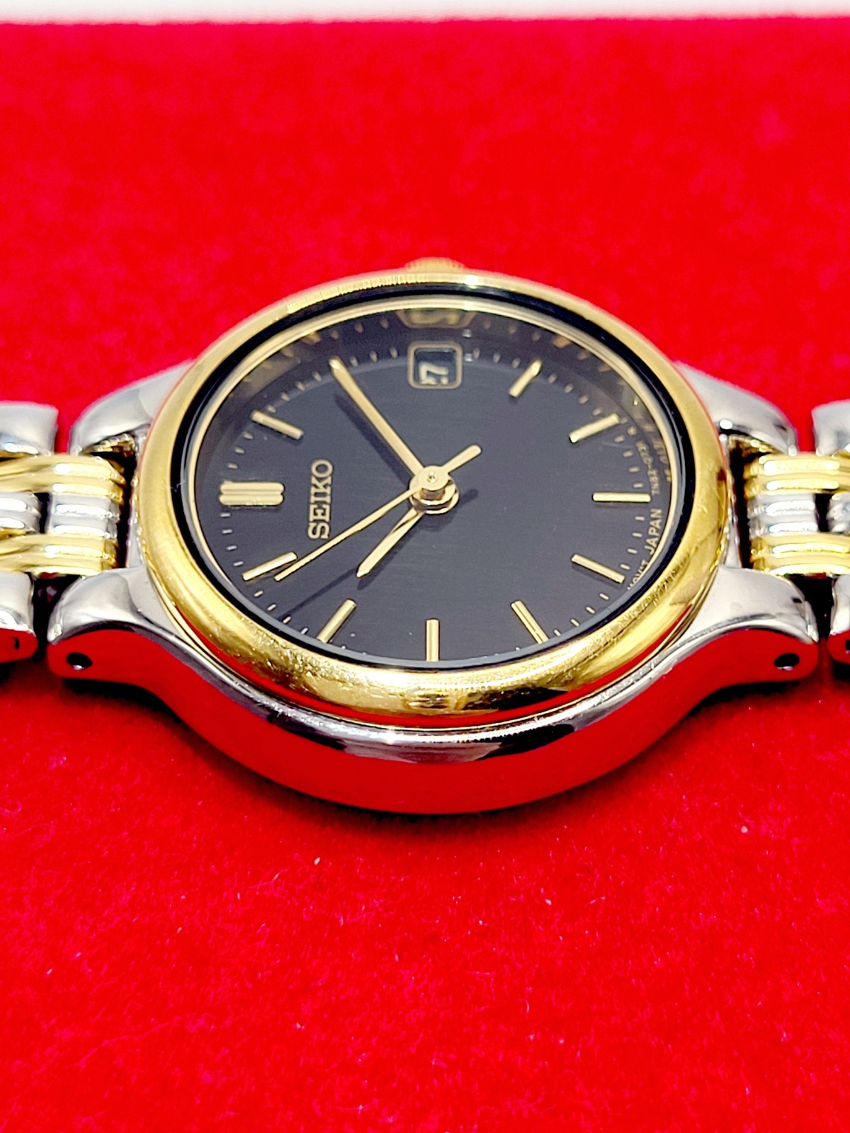 Seiko Watch Women 23mm Black Dial 1995 Two Tone Date Round 7N82-0228 New Battery