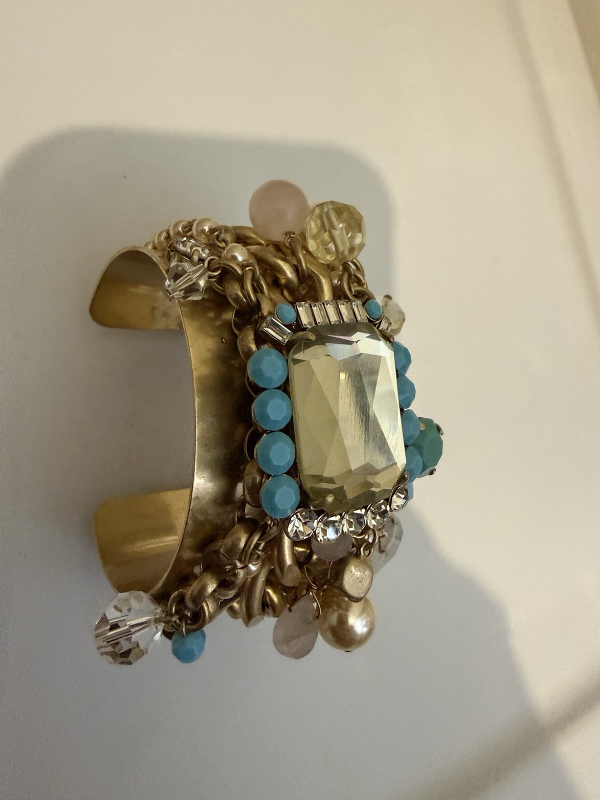 Bohemian CAROLEE GOLD TONE/GOLD CHAIN W/ BEADED CHARM CUFF BRACELET- JL97