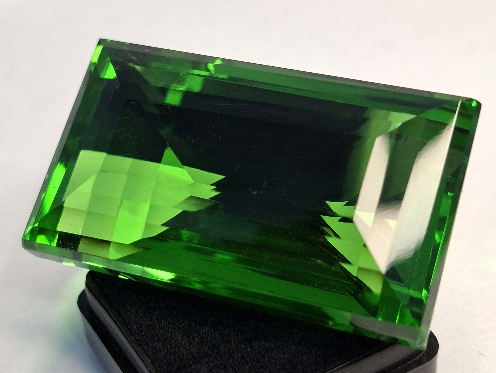 Natural Baguette Cut 176-178 Ct Green Topaz Certified Loose Gemstone RK1100